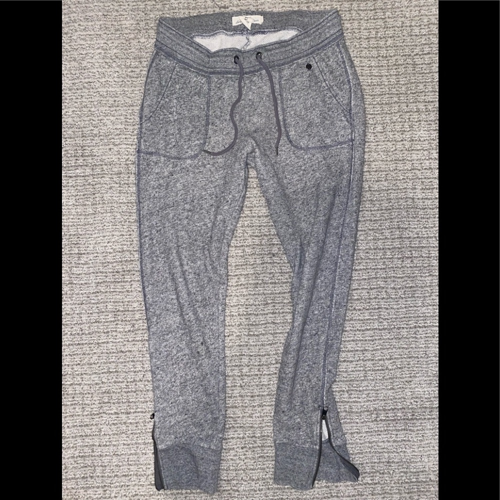 LOGG sweats with zipper